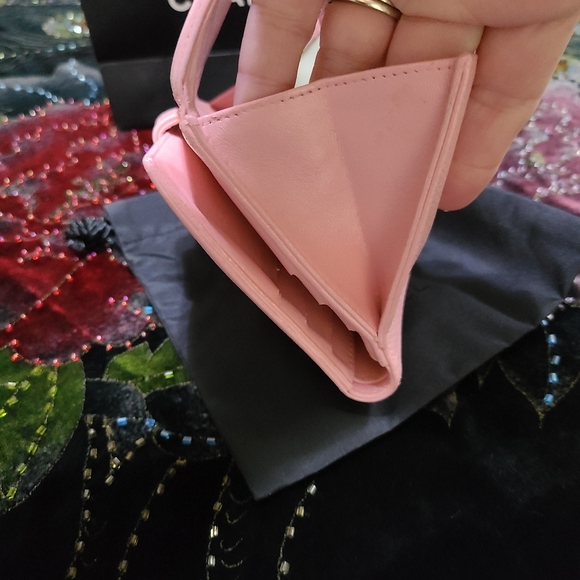 Chanel Wallet - Picture 16 of 16